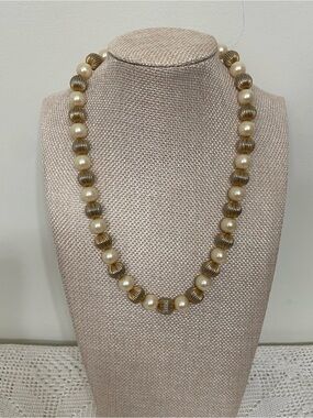 Vintage Faux Pearl Necklace Gold Tone Fluted Beads 18” Classic Statement